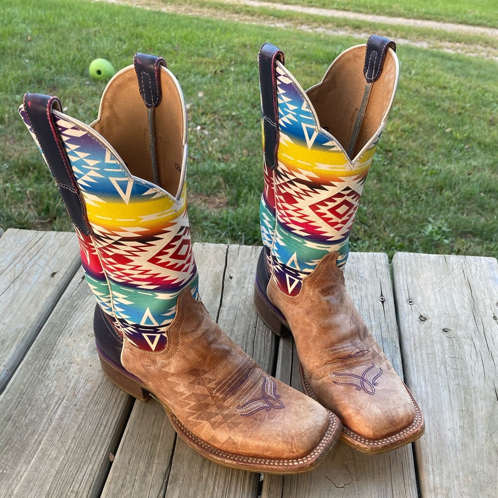 Cinch Edge Boots